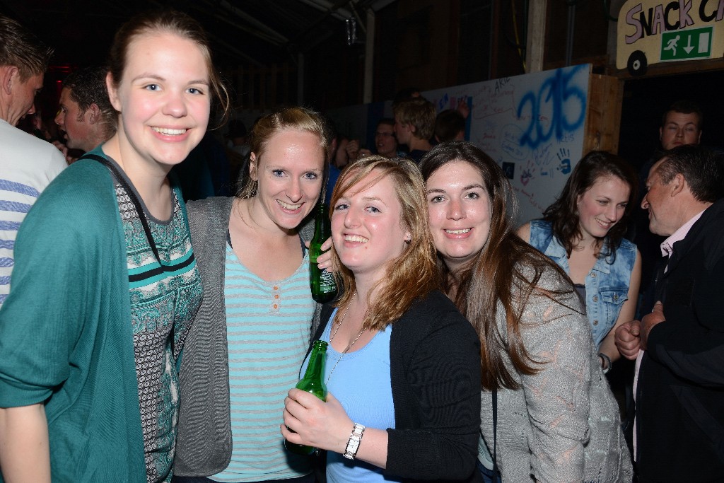 ../Images/Feest zonder naam 2015 045.jpg